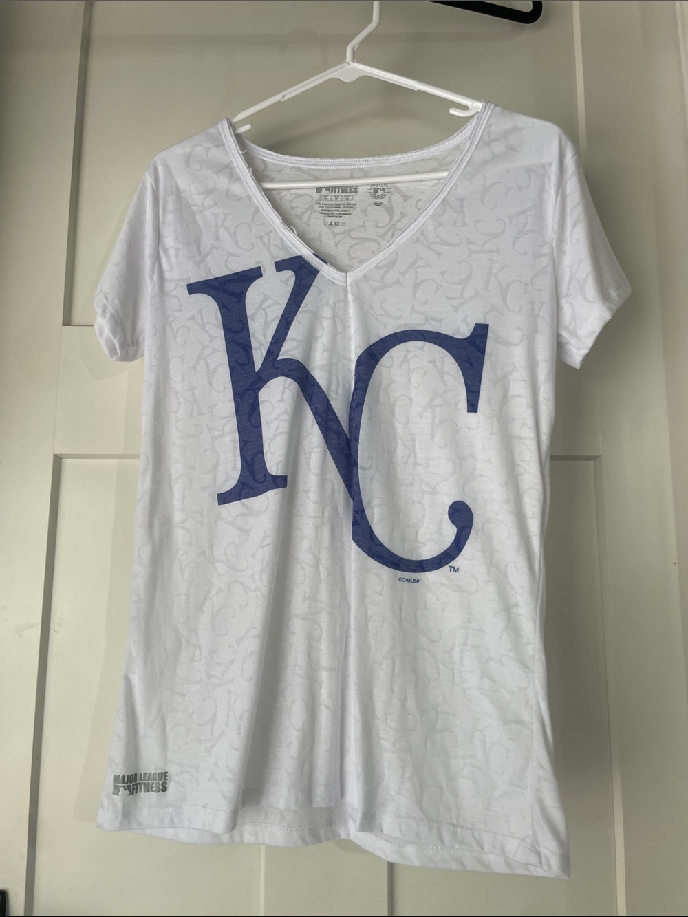 KC Short Sleeve V-Neck Tee in White with Blue Logo